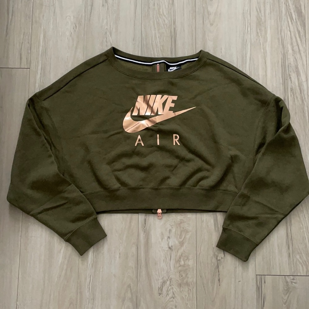 Nike Sz small cropped green sweatshirt
